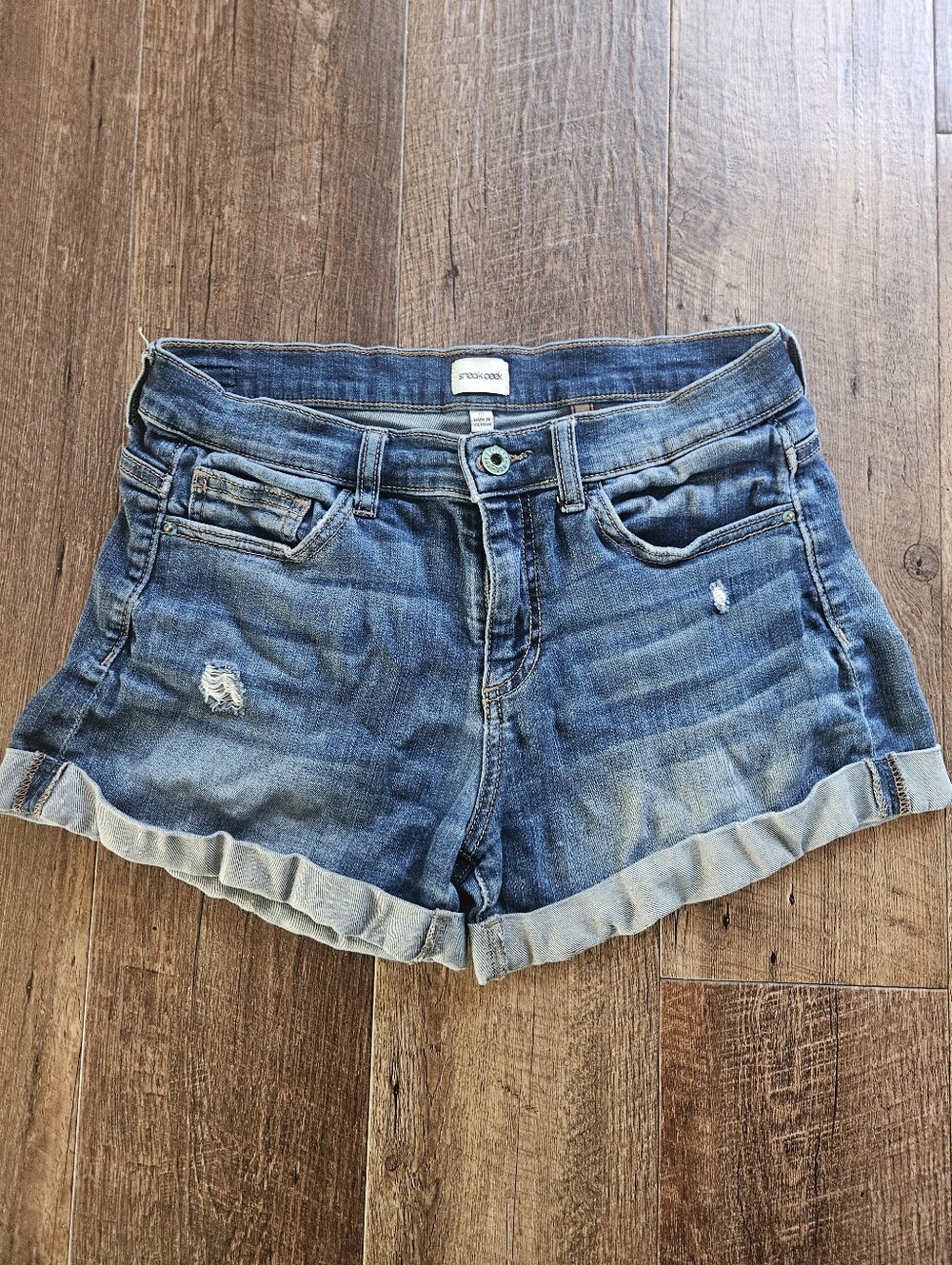 Sneak Peek Blue Rolled-Hem Denim Shorts